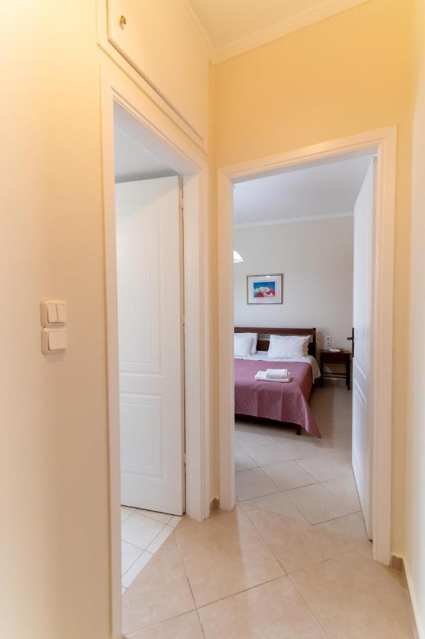 Ikaros Apartment Preveza Exterior photo